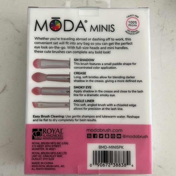 Travel makeup brushes - Picture 2 of 3